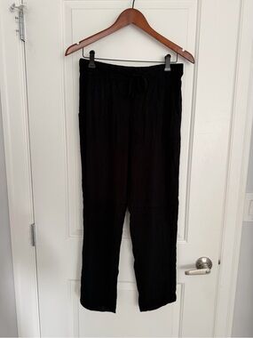 Black Relaxed Drawstring Pants - Women